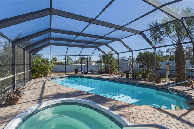 643 Blue LN NW, Port Charlotte, FL 33952