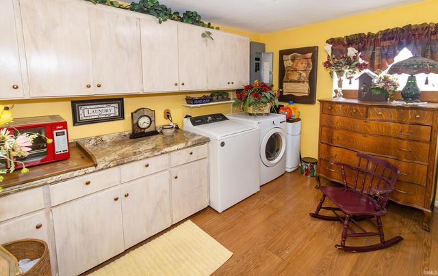 1813 College Avenue, Vincennes, IN 47591