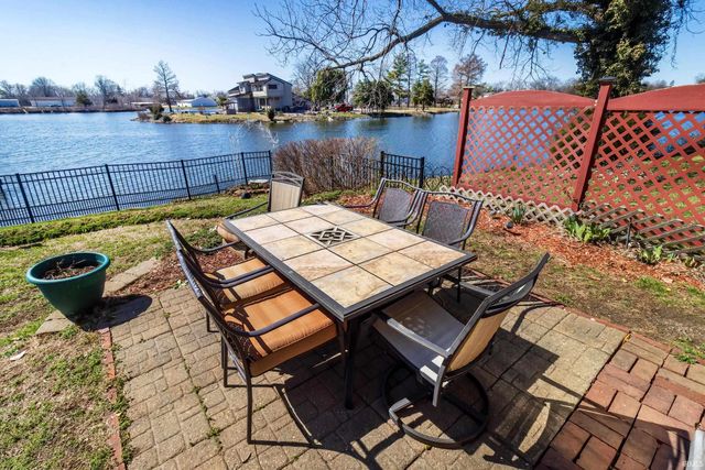 1813 College Avenue, Vincennes, IN 47591