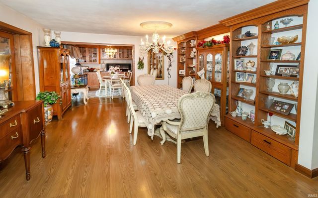 1813 College Avenue, Vincennes, IN 47591