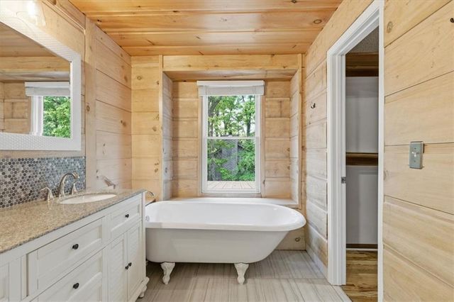 9485 Martin Road, Roswell, GA 30076