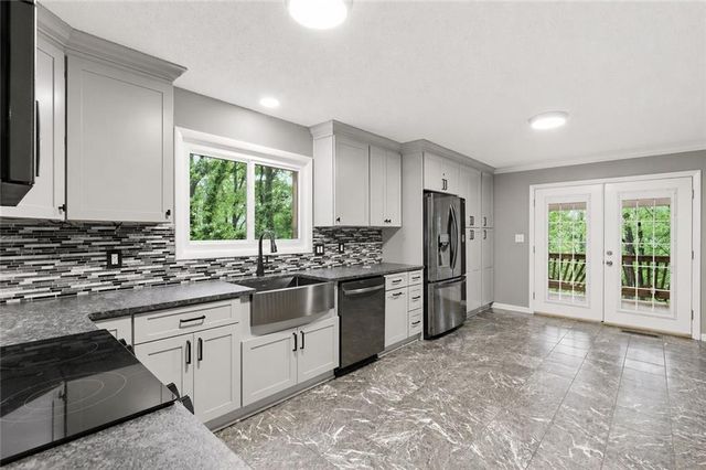 9485 Martin Road, Roswell, GA 30076