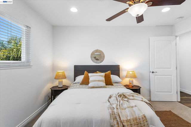 6760 Maple Dr, Dublin, CA 94568