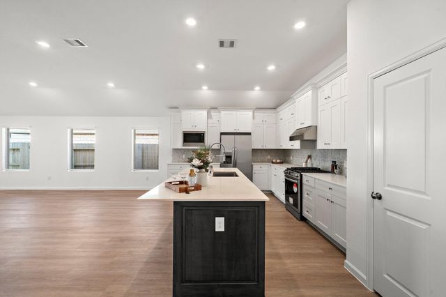 4823 Shimmer Side Drive, Katy, TX 77493