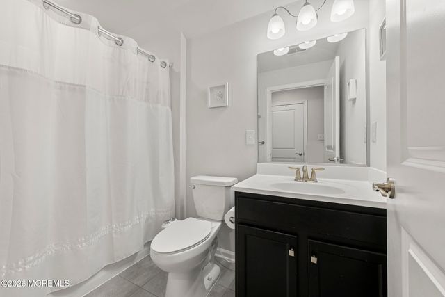 41 Black Bear Drive, Barnegat, NJ 08005