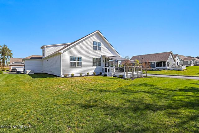 41 Black Bear Drive, Barnegat, NJ 08005