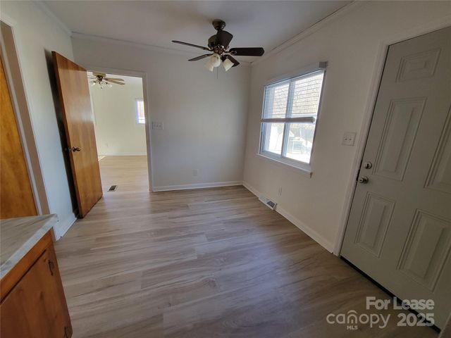 6539 Louglen Circle, Charlotte, NC 28212