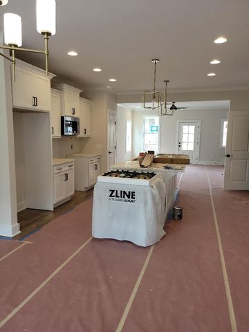 4805 Kintore Dr, Nolensville, TN 37135