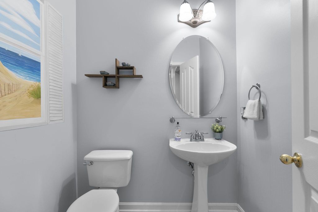 Image 19 of property listing at 7144 ELK MAR DR S, Elkridge, MD 21075