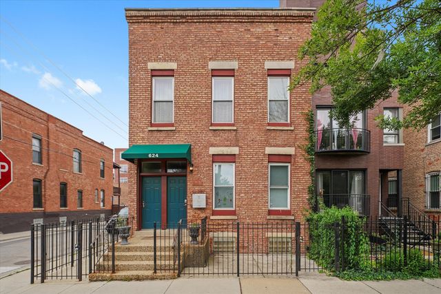 624 S Oakley Boulevard 2, Chicago, IL 60612