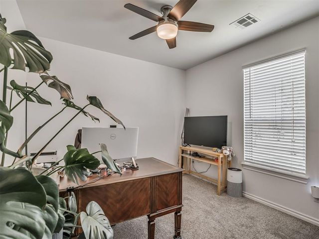 9060 NW 149th Terrace, Yukon, OK 73099