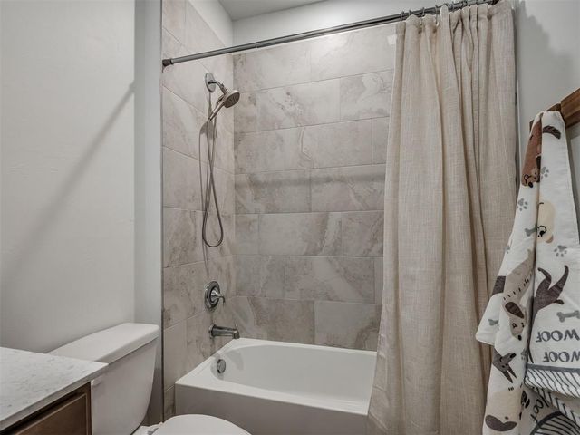 9060 NW 149th Terrace, Yukon, OK 73099