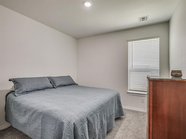 9060 NW 149th Terrace, Yukon, OK 73099