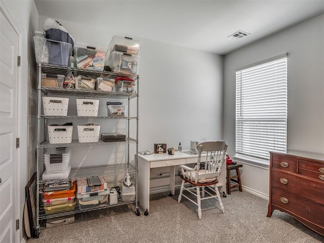 9060 NW 149th Terrace, Yukon, OK 73099