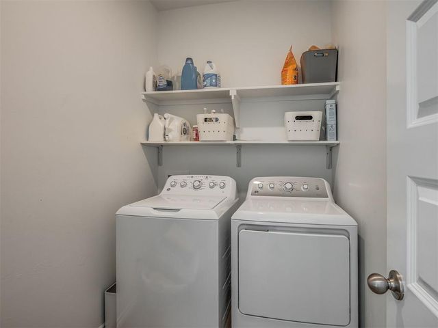 9060 NW 149th Terrace, Yukon, OK 73099