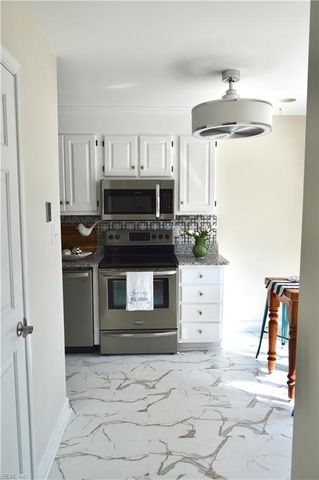 170 River Point DR, Suffolk, VA 23434