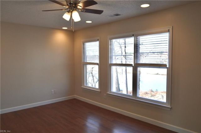 170 River Point DR, Suffolk, VA 23434