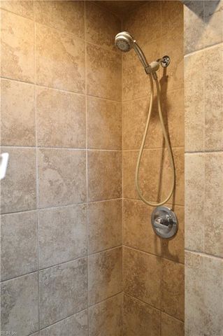 170 River Point DR, Suffolk, VA 23434