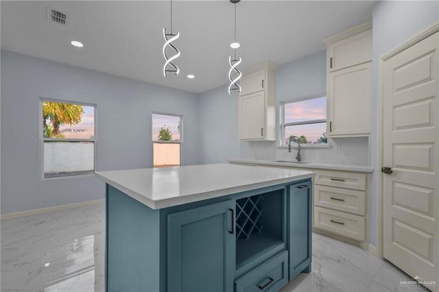 994 Roadrunner Street, Rio Grande City, TX 78582