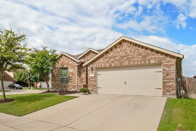 5901 Mackerel Drive, Fort Worth, TX 76179