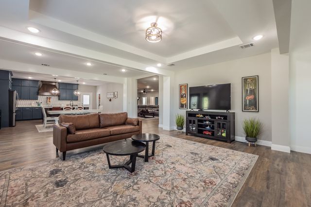 117 Rock Salt Drive, Springtown, TX 76082