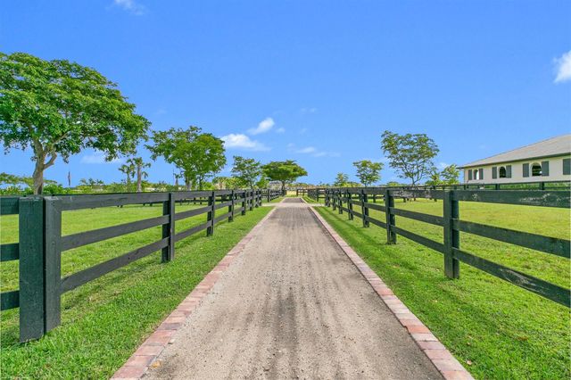 14710 Palm Beach Point Boulevard, Wellington, FL 33414