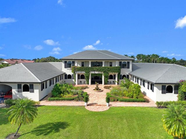 14710 Palm Beach Point Boulevard, Wellington, FL 33414