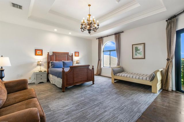 14710 Palm Beach Point Boulevard, Wellington, FL 33414
