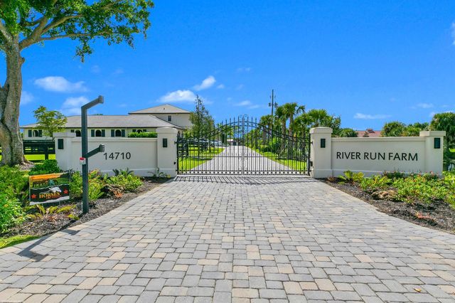 14710 Palm Beach Point Boulevard, Wellington, FL 33414