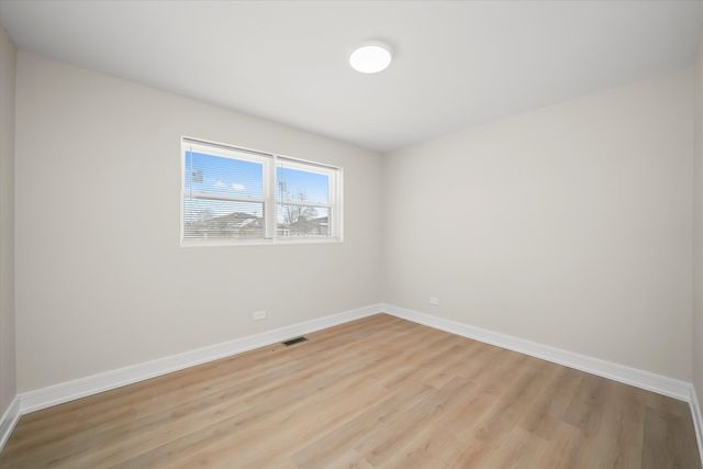 17060 Louis Avenue, South Holland, IL 60473