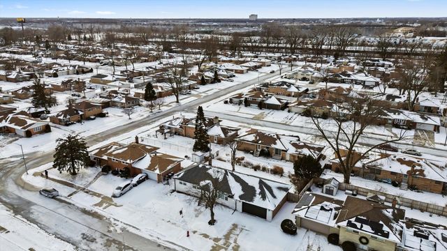 17060 Louis Avenue, South Holland, IL 60473