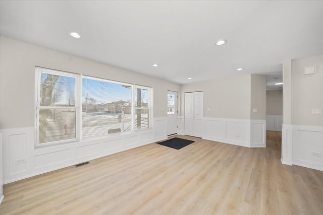 17060 Louis Avenue, South Holland, IL 60473