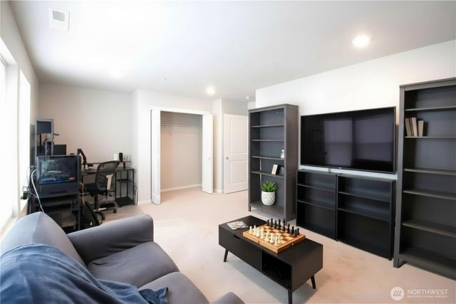 14911 202nd Avenue Court E, Bonney Lake, WA 98391