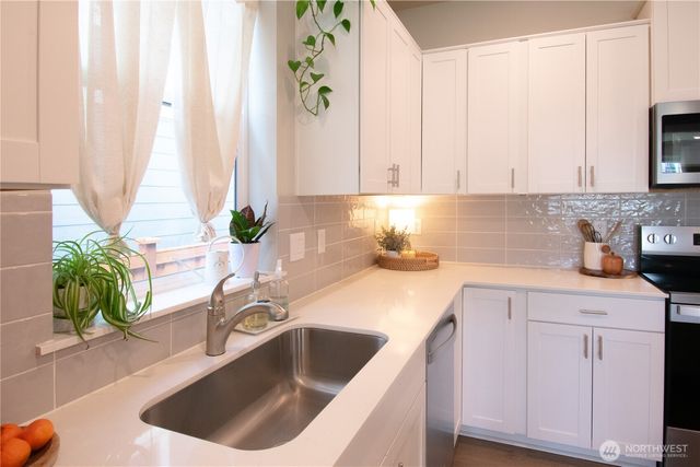 14911 202nd Avenue Court E, Bonney Lake, WA 98391