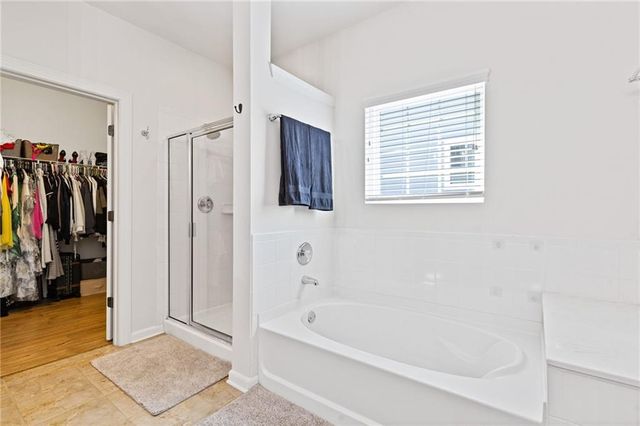 7839 Keepsake Lane, Flowery Branch, GA 30542