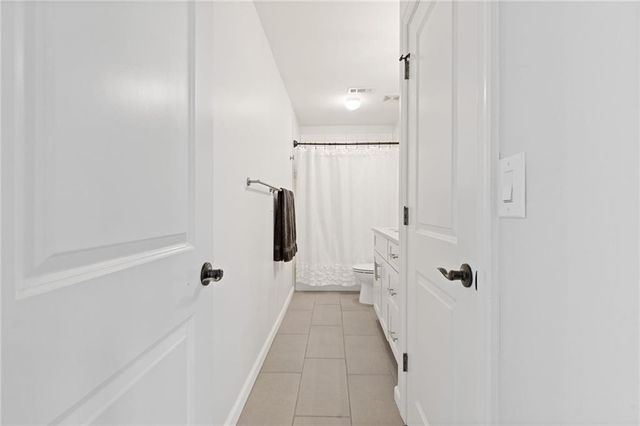 7839 Keepsake Lane, Flowery Branch, GA 30542