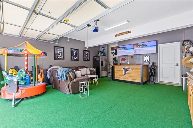 7839 Keepsake Lane, Flowery Branch, GA 30542