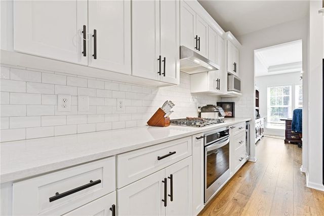 7839 Keepsake Lane, Flowery Branch, GA 30542