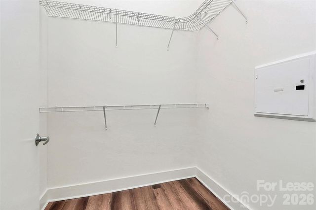 215 Pine Street N 4204, Charlotte, NC 28202