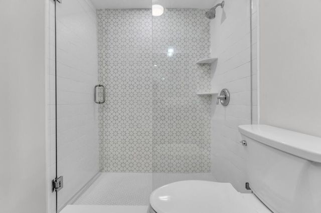 4848 NE 23RD Avenue 8A, Fort Lauderdale, FL 33308