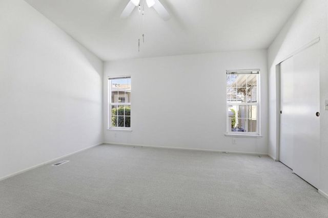 191 E El Camino Real, Mountain View, CA 94040