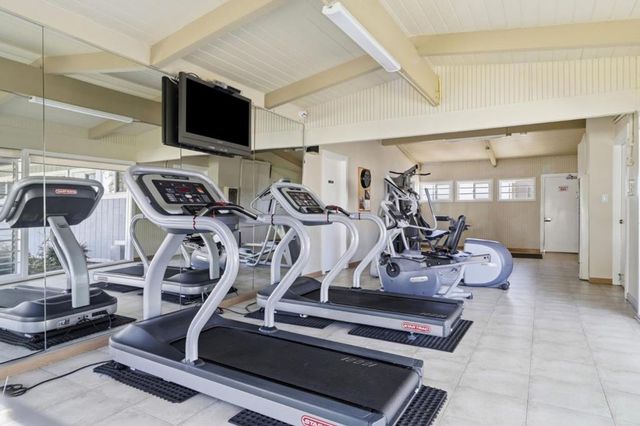 191 E El Camino Real, Mountain View, CA 94040