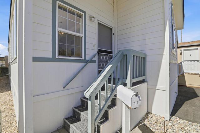 191 E El Camino Real, Mountain View, CA 94040