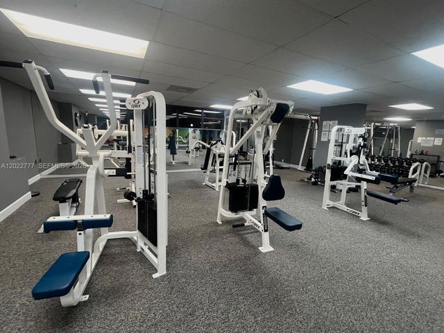 200 Leslie Dr 324, Hallandale Beach, FL 33009
