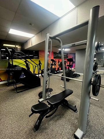 200 Leslie Dr 324, Hallandale Beach, FL 33009