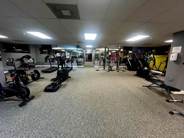 200 Leslie Dr 324, Hallandale Beach, FL 33009