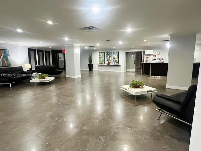 200 Leslie Dr 324, Hallandale Beach, FL 33009
