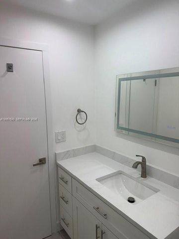 1832 SW 17th Street, Boynton Beach, FL 33426