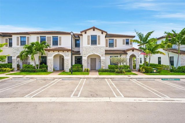 10018 SW 228th Terrace, Miami, FL 33190