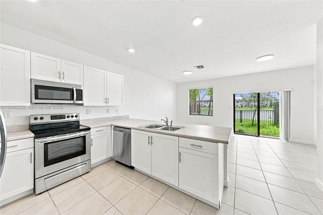 10018 SW 228th Terrace, Miami, FL 33190